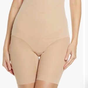 NEW NWT Honeylove SuperPower Short shapewear in sand  Large $89
